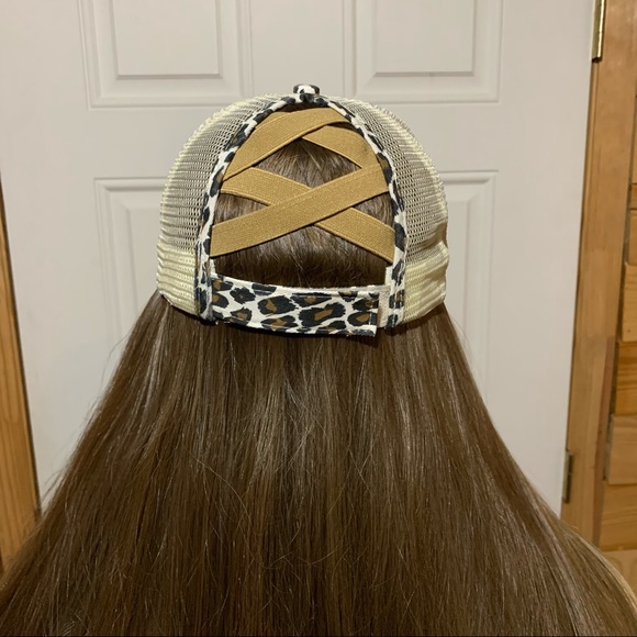 Leopard Print Criss Cross Baseball Cap - Picture 2 of 3